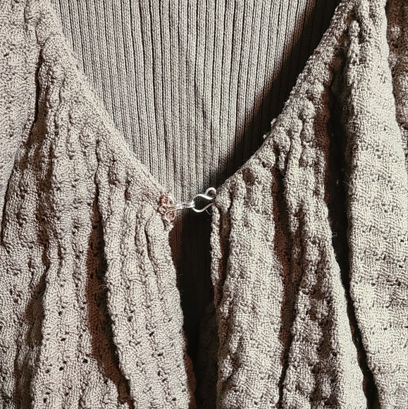 Izod Taupe Women's Cardigan Ruffle Sweater S - Picture 3 of 5